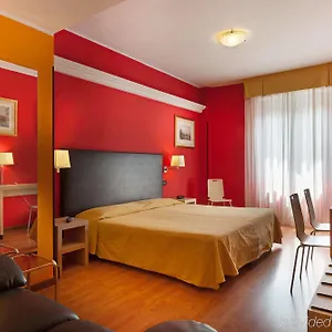 Berlino 3*, Milan Italy