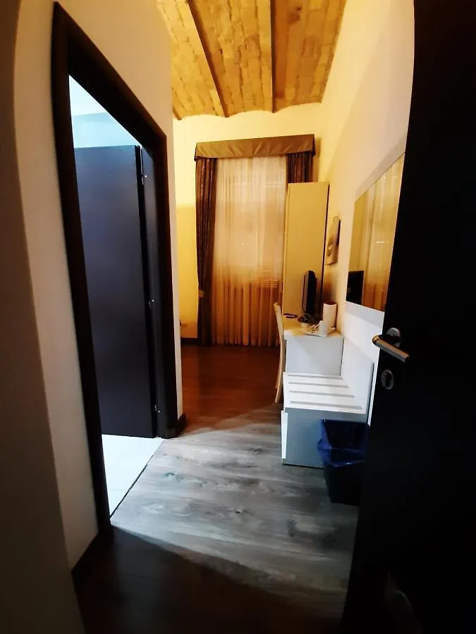 Laterani Dfm Hotel Rom